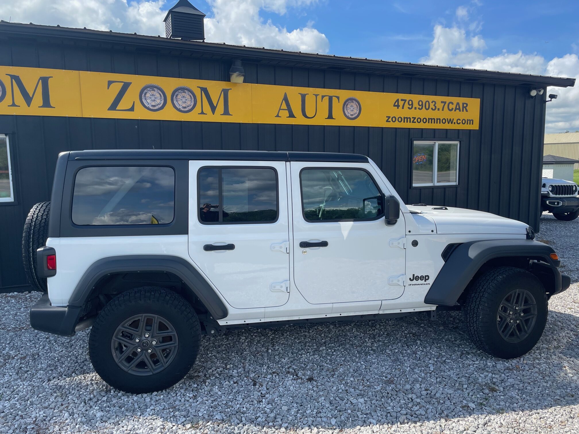 2024 White 4-Door Jeep Wrangler $676/month WAC