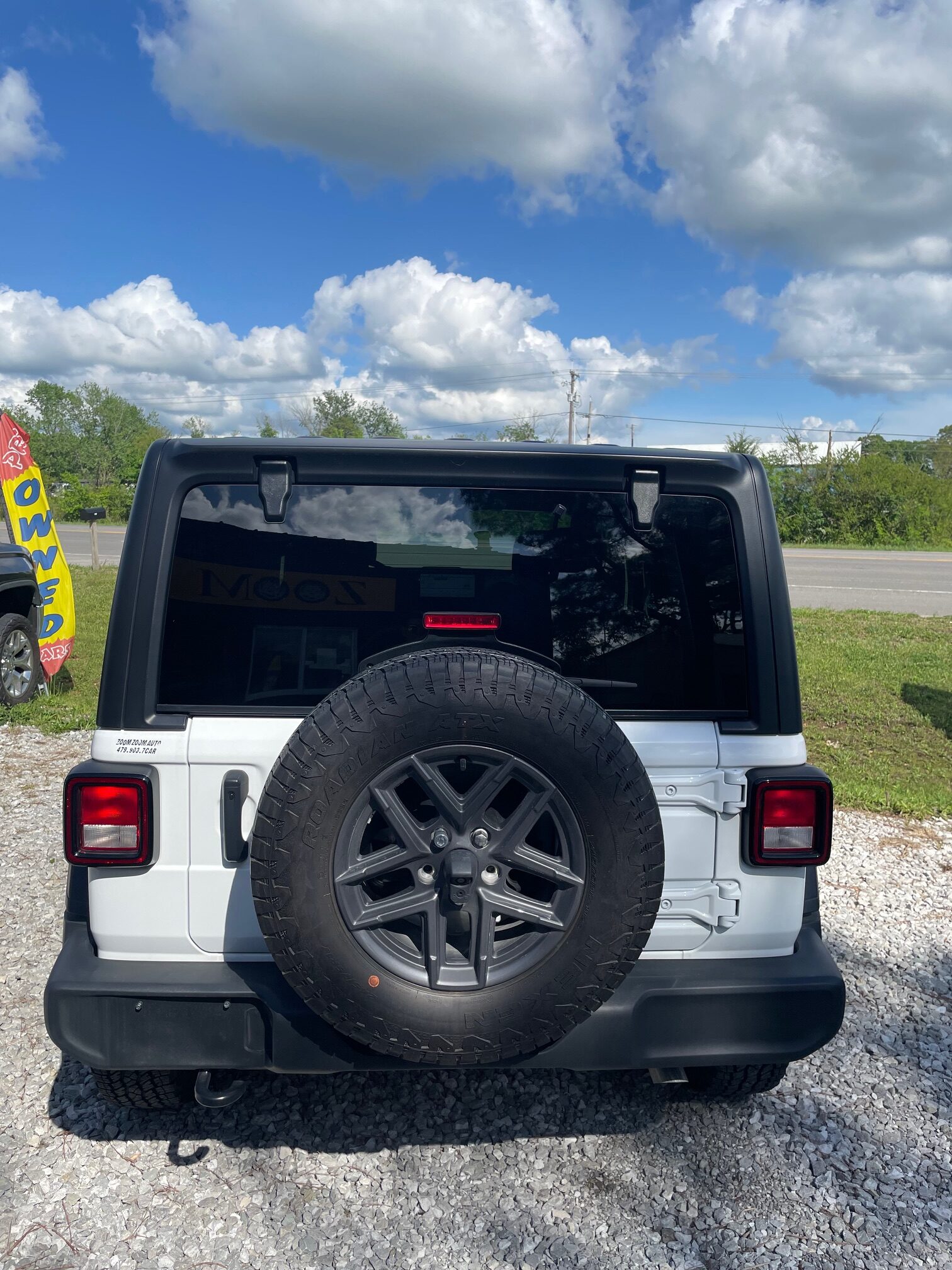 2024 White 4-Door Jeep Wrangler $676/month WAC - Image 4
