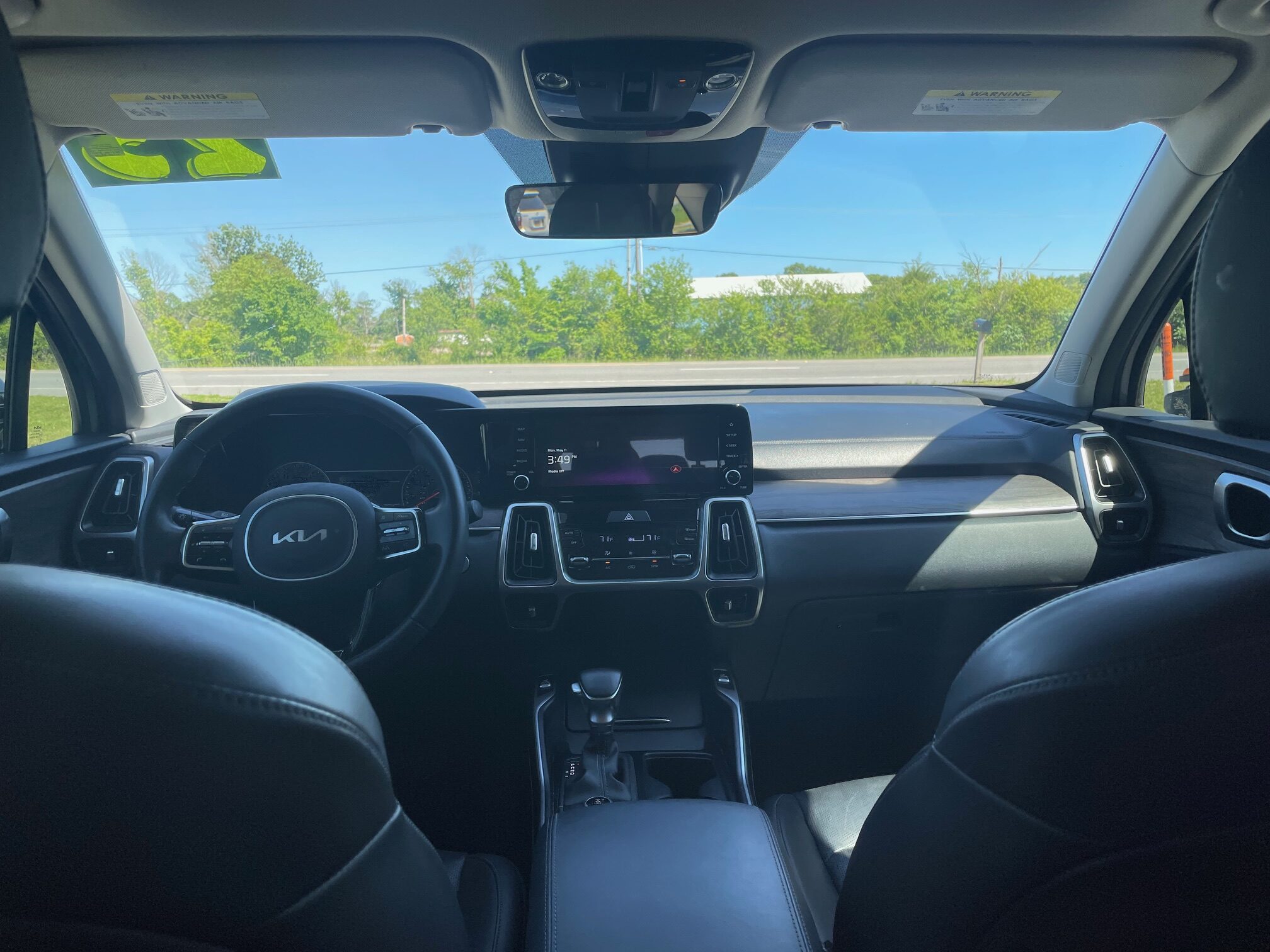 2023 Gray KIA Sorento AWD - 3rd Row $470/month WAC - Image 6
